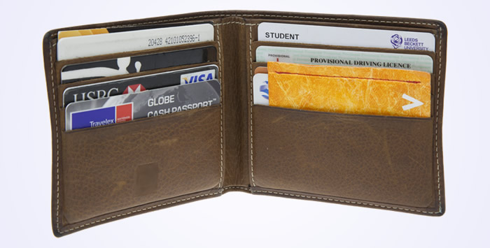 Vinco in a wallet